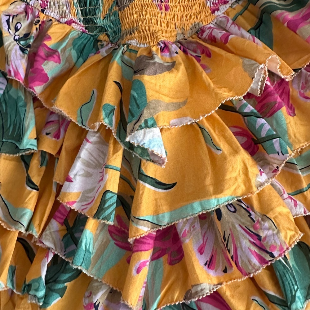 Anthropologie Love The Label Tiered
Ruffled Mini Skirt - Size S - EUC - Picture 3 of 4